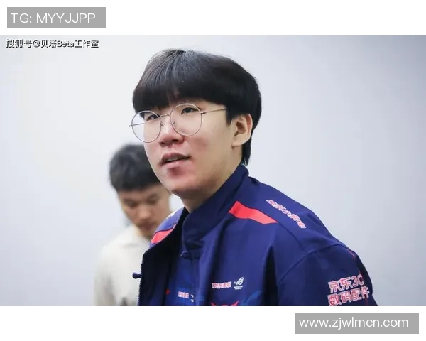 王者荣耀热议FPX技术争议引发玩家热烈讨论与思考